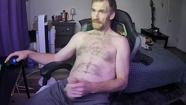 Tiggitytomociti webkamerás műsora