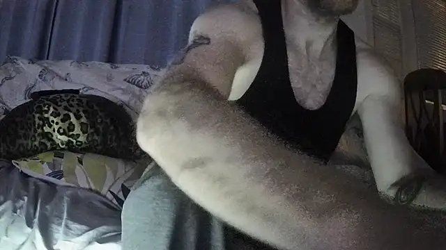 Tiggitytomociti webcam show