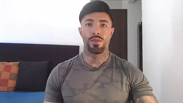 andrea_de_lucaa 在線直播表演