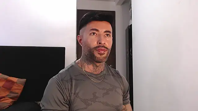 andrea_de_lucaa 网络视讯表演