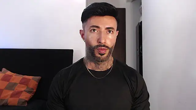 andrea_de_lucaa – webcam-show