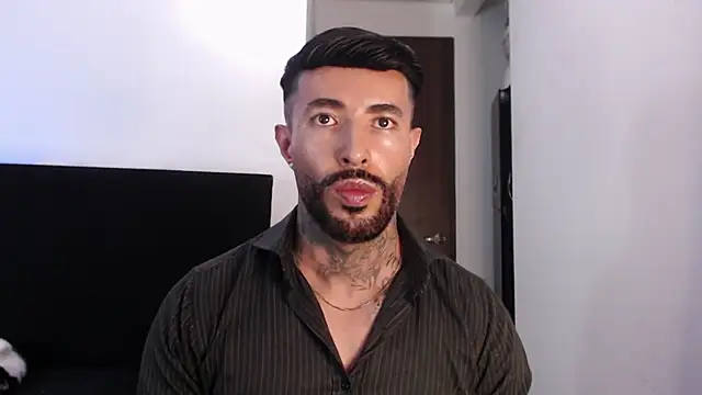 andrea_de_lucaa 网络视讯表演