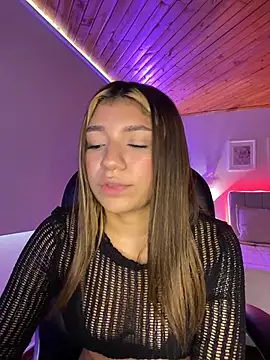 Isabella18_pink Chat XXX live