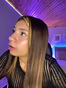 Chatroom XXX en direct de Isabella18_pink