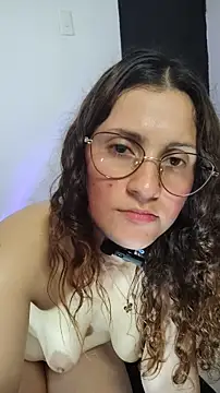 Онлайн чат XXX lindasyt