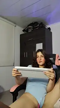 lindasyt's Live XXX Chat