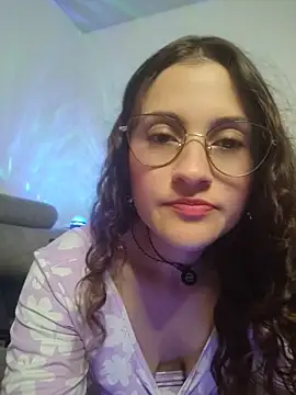 lindasyt's Live XXX Chat