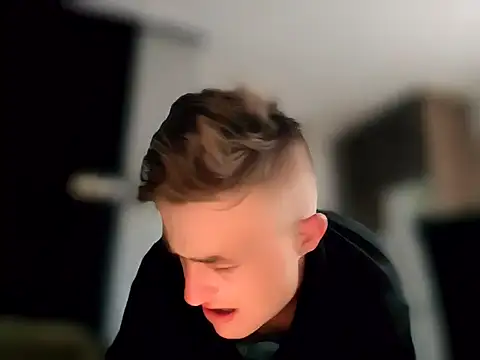 Czapeczkachcesexucipki Webcam-Show
