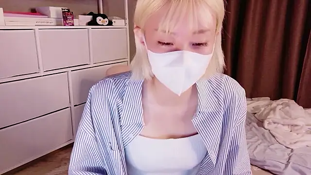 Nana__ch 网络视讯表演