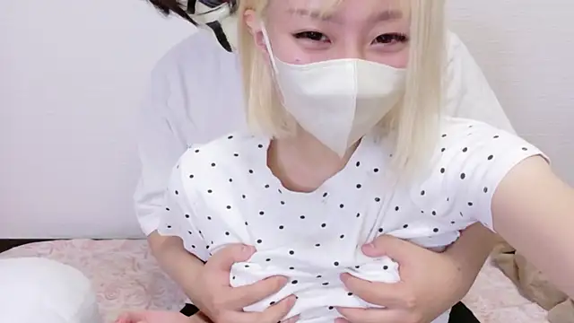 Nana__chのウェブカメラショー
