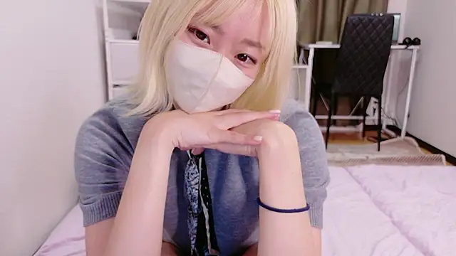 Nana__chのウェブカメラショー