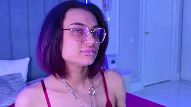 VioletAsh's Live XXX Chat