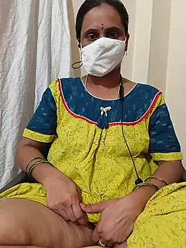 Chat XXX en directo de taratelugu