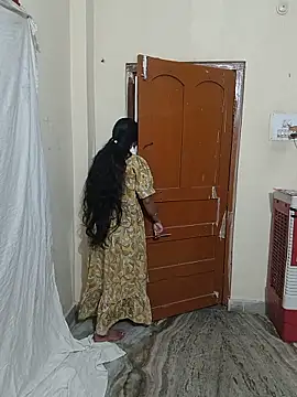 taratelugu 现场XXX聊天