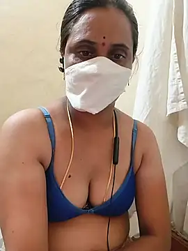 taratelugu Chat XXX in diretta