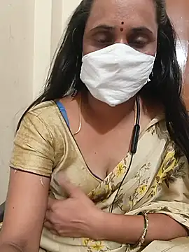 taratelugu Adlı Modelin Canlı XXX Sohbeti