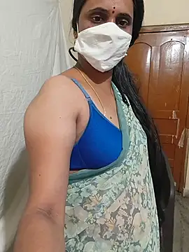XXX chat uživo modela taratelugu