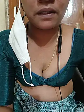 taratelugu Adlı Modelin Canlı XXX Sohbeti