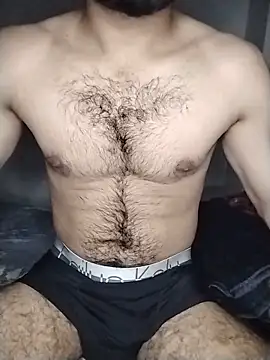 Mr_Hotyy 在線直播表演