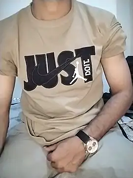 Show modela Mr_Hotyy na web-kameri