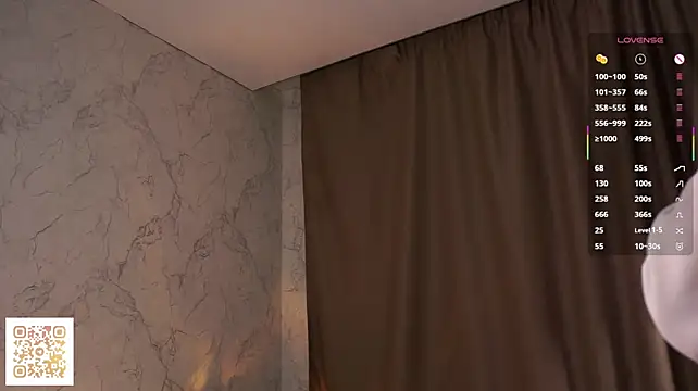 JaclynAronow's Live Sex Cam Show
