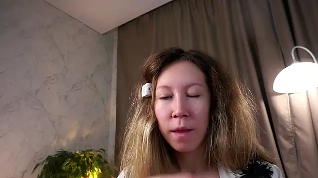 JaclynAronow's Live Sex Cam Show