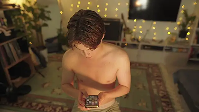 RusBradPitt 网络视讯表演