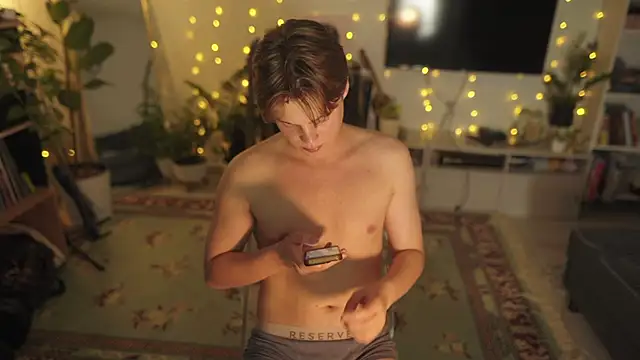 RusBradPitt: вебкам-шоу