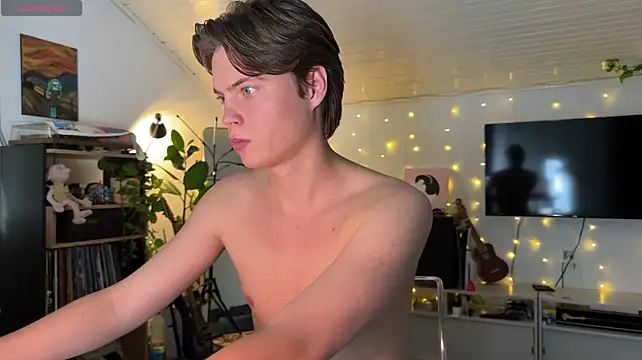 RusBradPitt webcam show