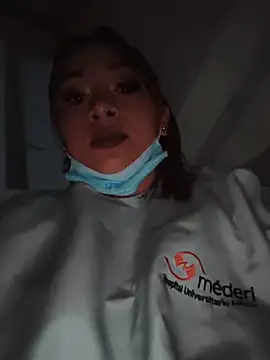 Chat +18 de Mariana-94 ao vivo