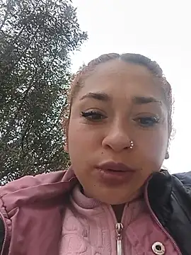 Mariana-94's Live XXX Chat