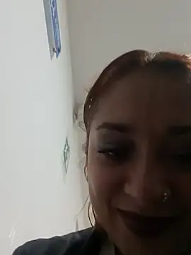 Chatroom XXX en direct de Mariana-94