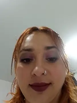 Chat +18 de Mariana-94 ao vivo
