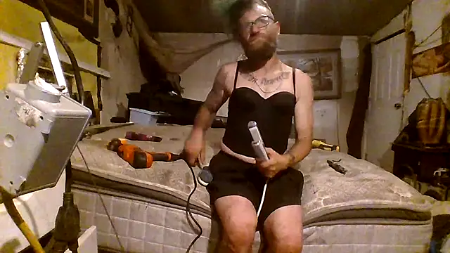 bearded_cross: вебкам-шоу