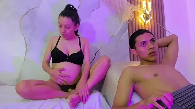 MielAndLeo Live XXX-chat