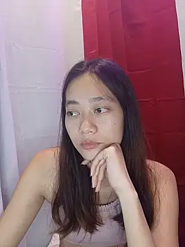 دردشة urnaughty_creamypie الجنسية المباشرة