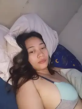 urnaughty_creamypie's Live XXX Chat