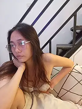 urnaughty_creamypie Chat XXX in diretta
