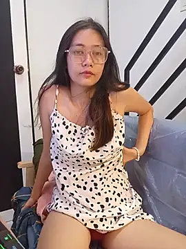 urnaughty_creamypien Live XXX chat