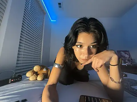 petitelatinateen's Live XXX Chat