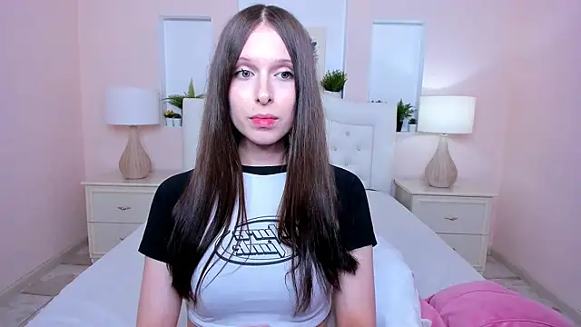 dark_k1tty's Webcam Show