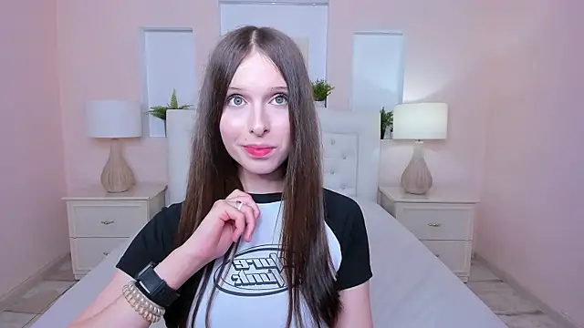 dark_k1tty webcam show