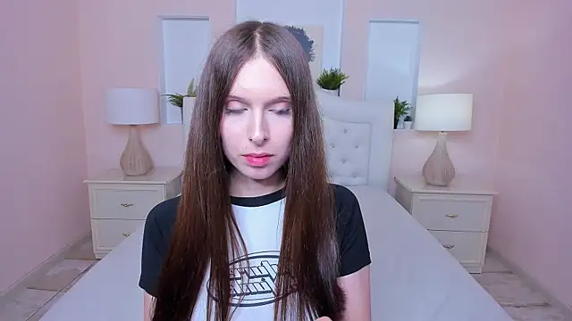 Show modela dark_k1tty na web-kameri