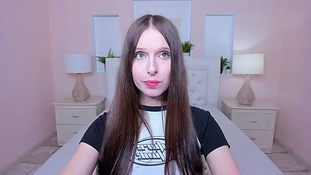 dark_k1tty's Webcam Show