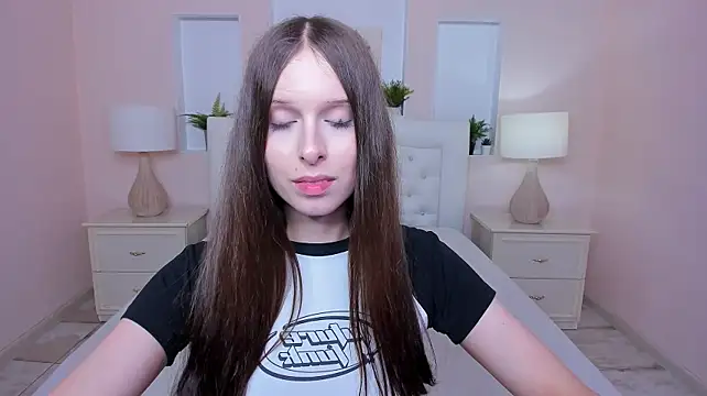 dark_k1tty's Webcam Show
