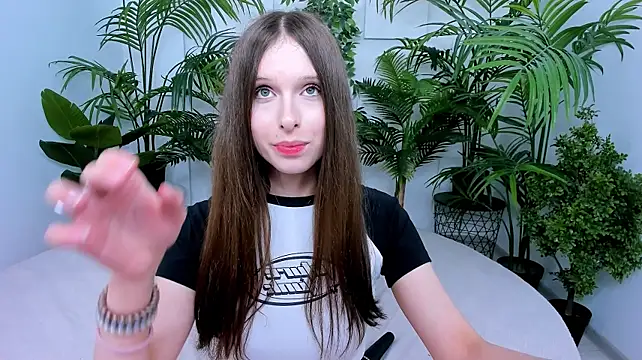 dark_k1tty webcam show