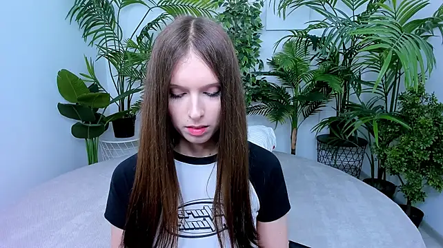 dark_k1tty webcam show