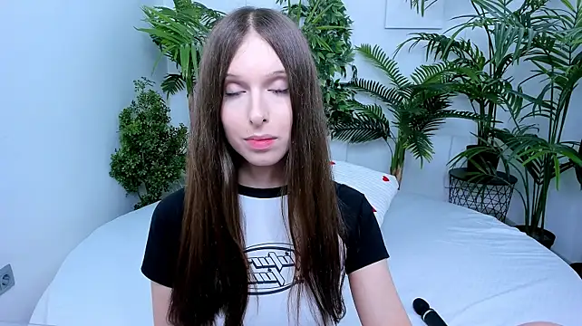 dark_k1tty webkamerás műsora
