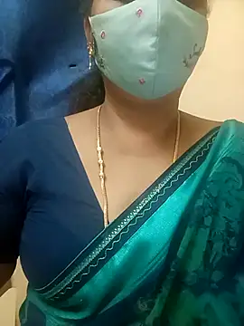 sushma26 Show in webcam