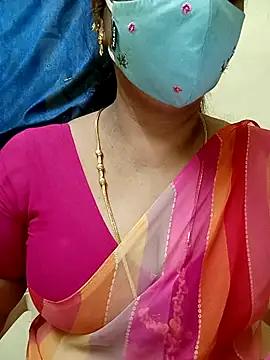 sushma26 Show in webcam